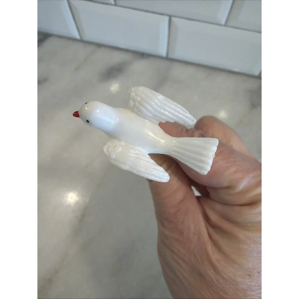 Vintage Mini PLASTIC WHITE DOVE With Floral Wire Attached